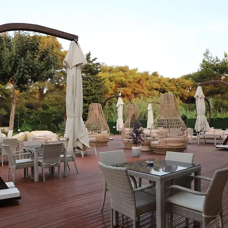 Hotell Lara Garden 4*