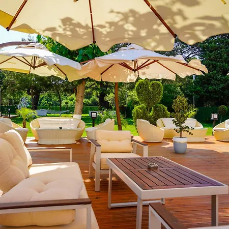 Lara Garden Hotell 4*
