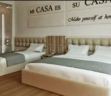 Lara Garden Hotell 4*